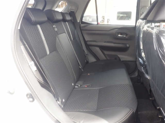 DAIHATSU ROCKY 2025