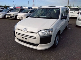 TOYOTA PROBOX 2018