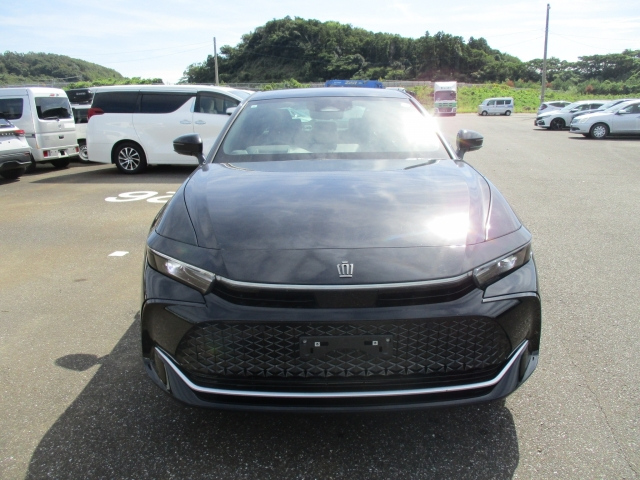 TOYOTA CROWN CROSSOVER 2023