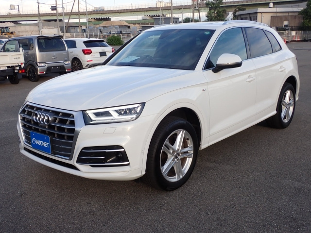 AUDI Q5 2020