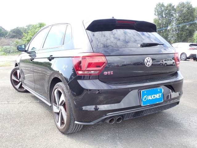 VOLKSWAGEN POLO 2018
