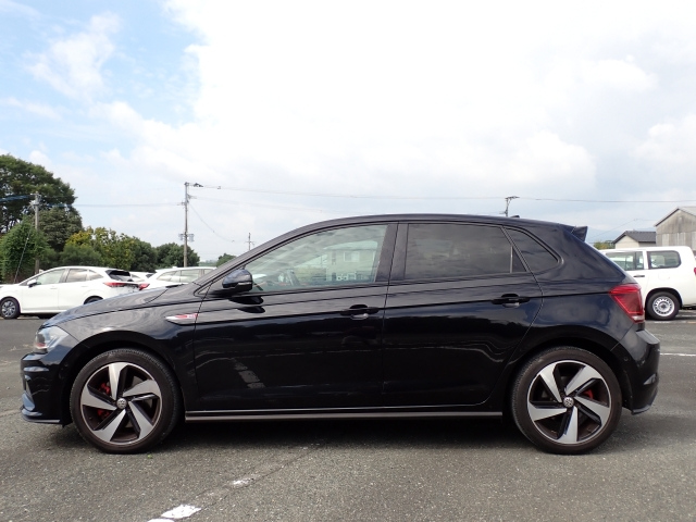 VOLKSWAGEN POLO 2018