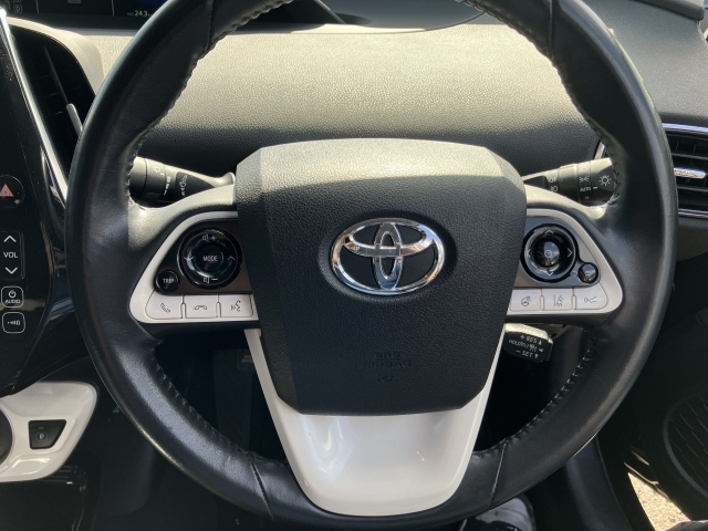 TOYOTA PRIUS PHV 2017