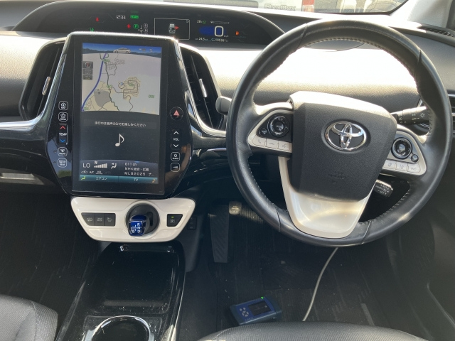 TOYOTA PRIUS PHV 2017