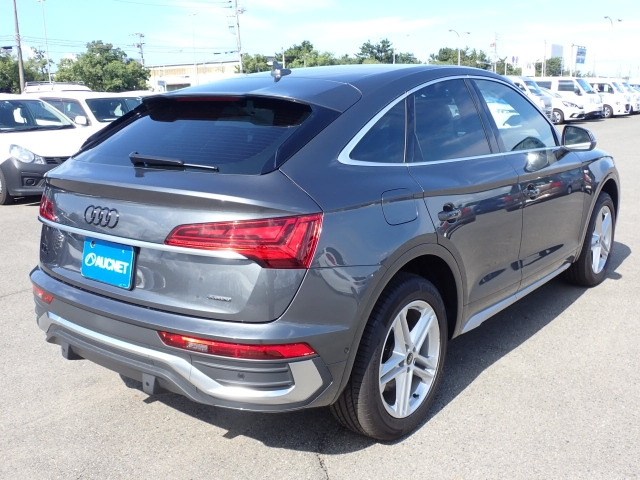 AUDI Q5 2022