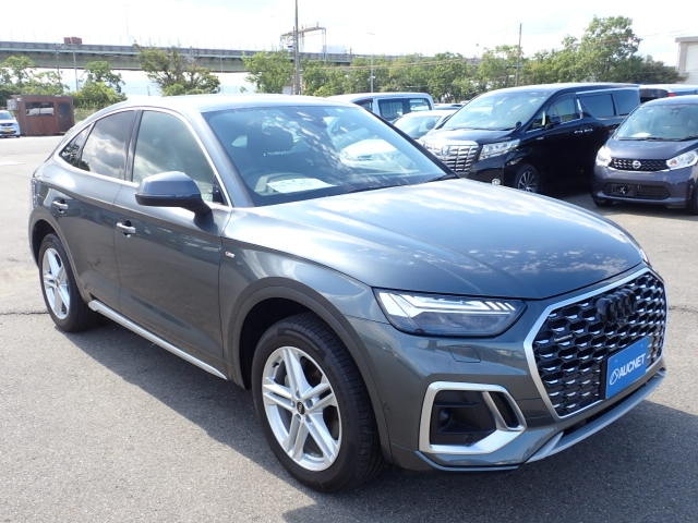 AUDI Q5 2022