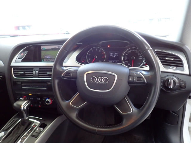 AUDI A4 2013