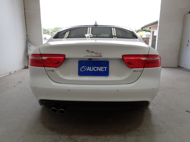 JAGUAR XE 2018