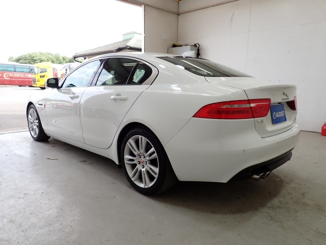 JAGUAR XE 2018