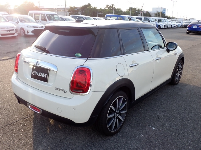 BMW MINI 2019