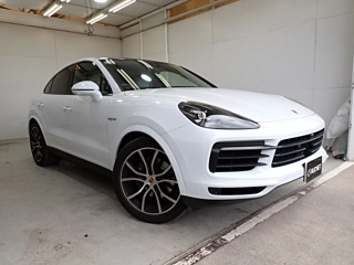 PORSCHE CAYENNE 2021