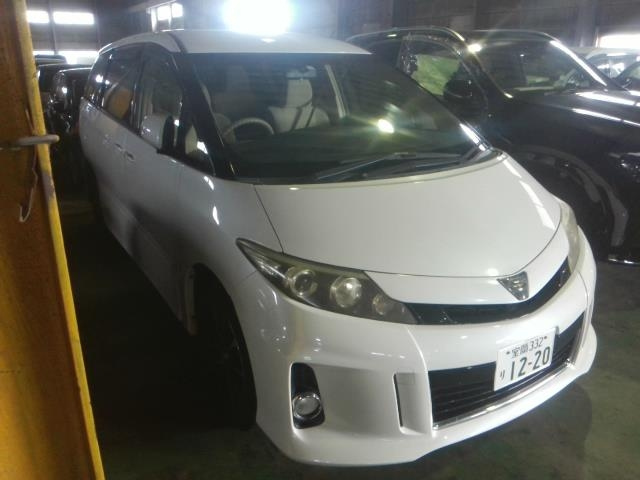 TOYOTA ESTIMA 2012
