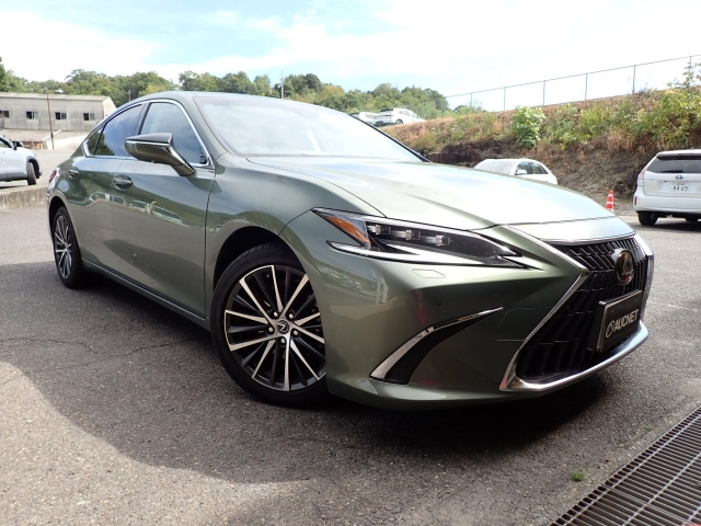 LEXUS ES 2023