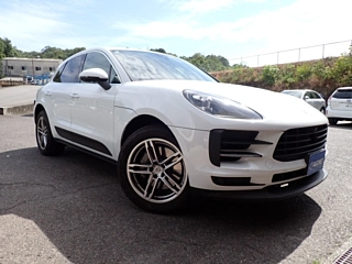 PORSCHE MACAN 2021
