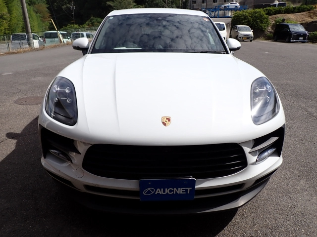 PORSCHE MACAN 2021