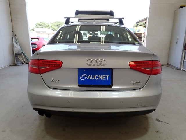 AUDI A4 2014