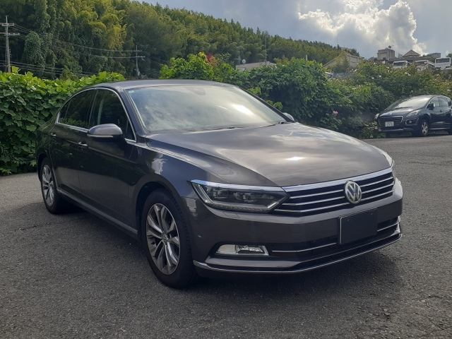 VOLKSWAGEN PASSAT 2015