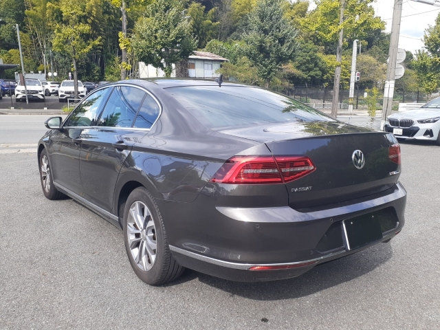 VOLKSWAGEN PASSAT 2015