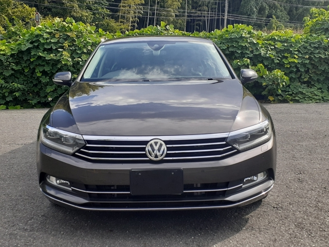VOLKSWAGEN PASSAT 2015