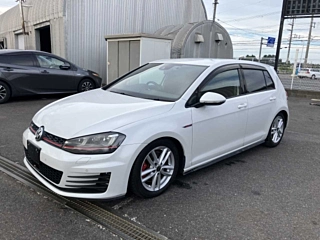 VOLKSWAGEN GOLF 2014