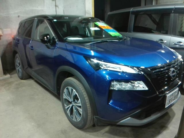 NISSAN X-TRAIL 2025