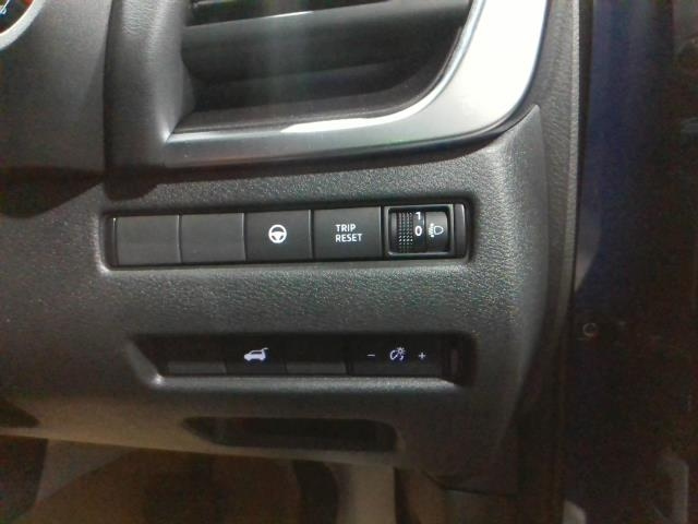 NISSAN X-TRAIL 2025