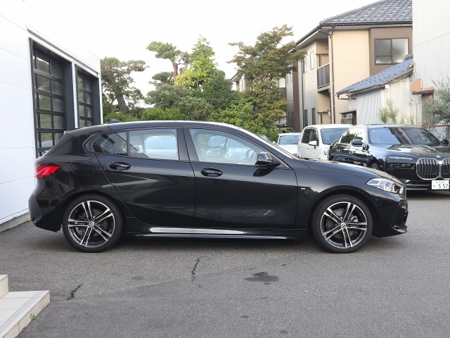 BMW 1 SERIES 2022