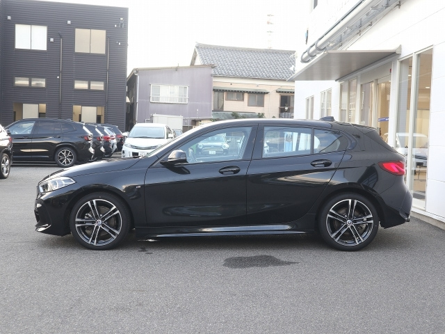 BMW 1 SERIES 2022