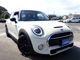BMW MINI 2019