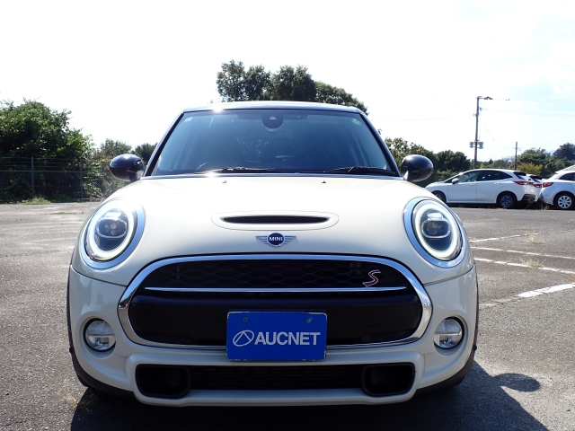 BMW MINI 2019