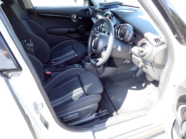 BMW MINI 2019