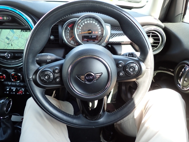 BMW MINI 2019