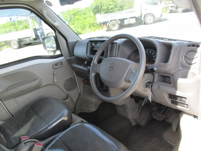 NISSAN CLIPPER VAN 2021