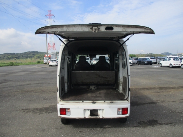 NISSAN CLIPPER VAN 2023