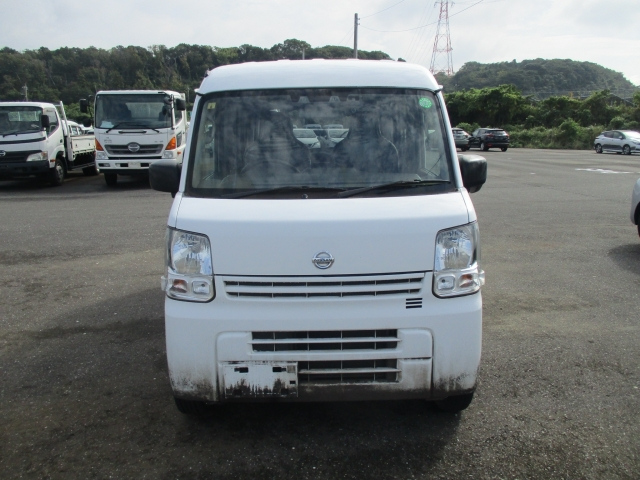 NISSAN CLIPPER VAN 2023