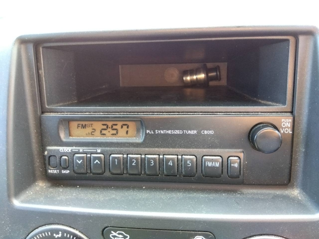 NISSAN NV200 2013