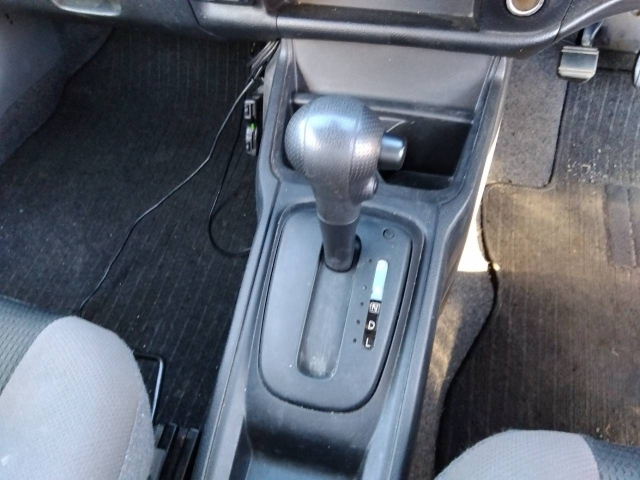 NISSAN AD 2019