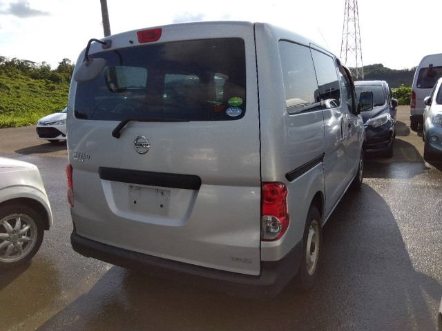 NISSAN NV200 2016