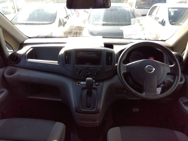 NISSAN NV200 2016