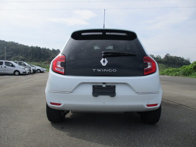 RENAULT TWINGO 2022