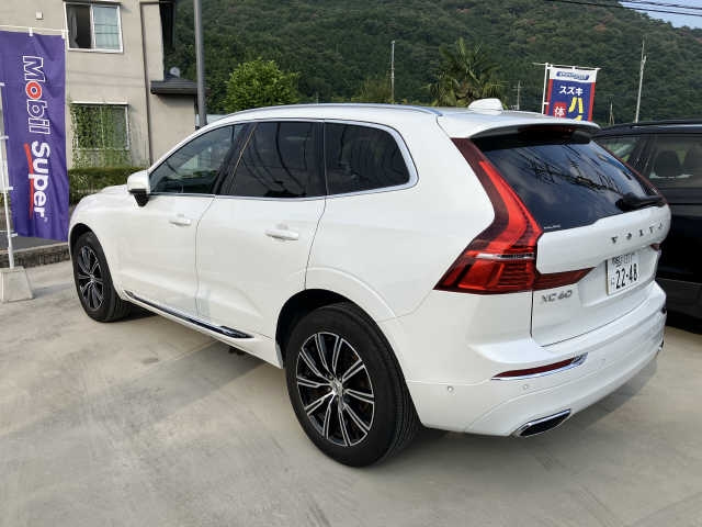 VOLVO XC60 2018