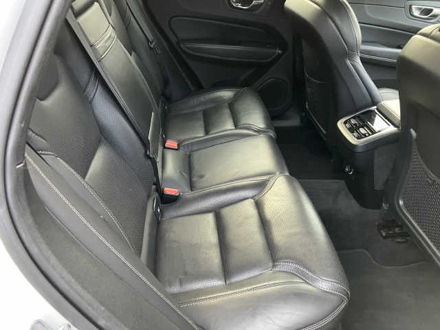 VOLVO XC60 2018