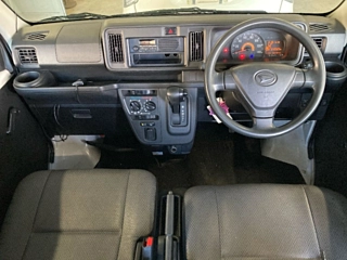 DAIHATSU HIJET VAN 2019