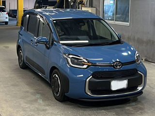 TOYOTA SIENTA 2022