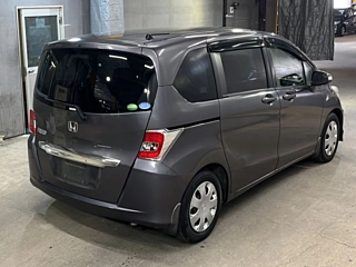 HONDA FREED 2016