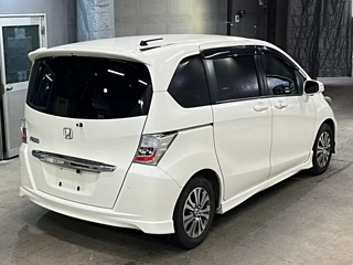 HONDA FREED 2012