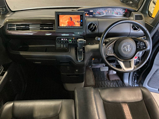 HONDA N BOX 2020