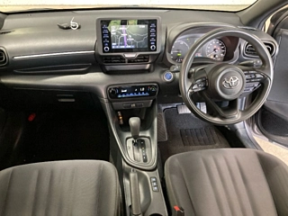 TOYOTA YARIS 2021