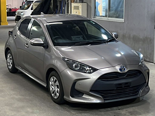 TOYOTA YARIS 2021