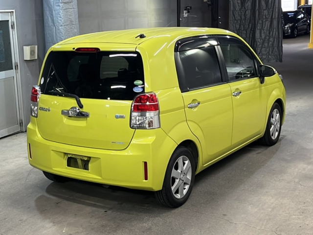 TOYOTA SPADE 2014